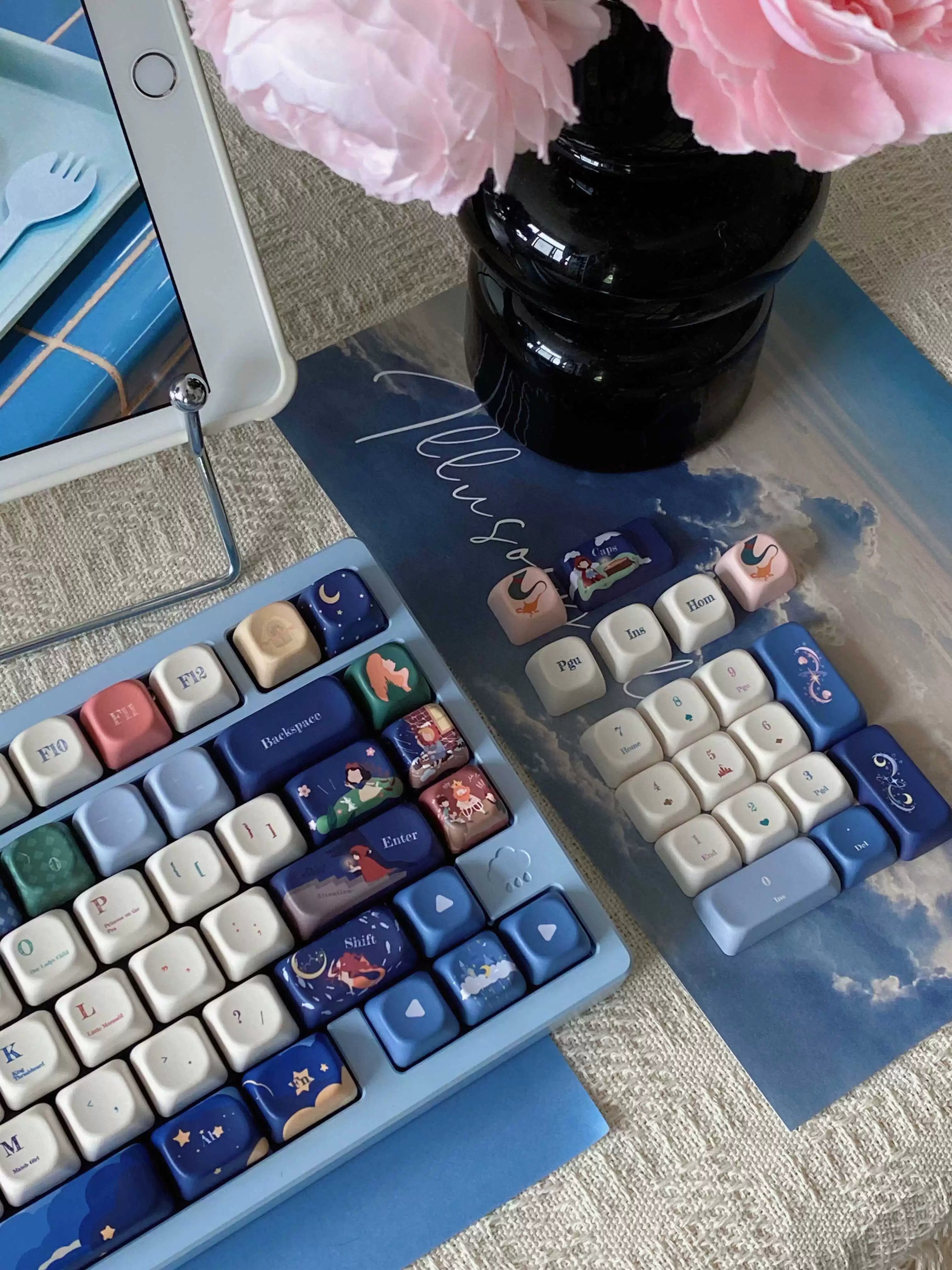 Howls Moving Castle Studio Ghibli Custom  Anime Keycaps For Cherry MX Mechanical Keyboard 4